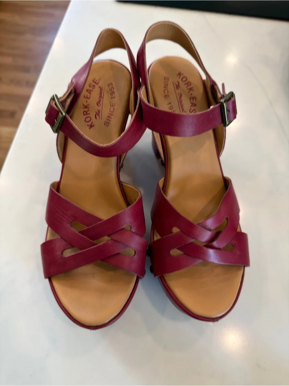 EUC! Kork-Ease Women's Fuschia/ Raspberry Leather Wedge Sandals